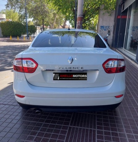 renault-fluence-16-big-1