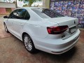 volkswagen-vento-bm-tech-14-tsi-at-2017-small-2