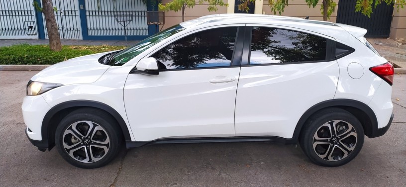 honda-hrv-ex-cvt-2016-excelente-big-1