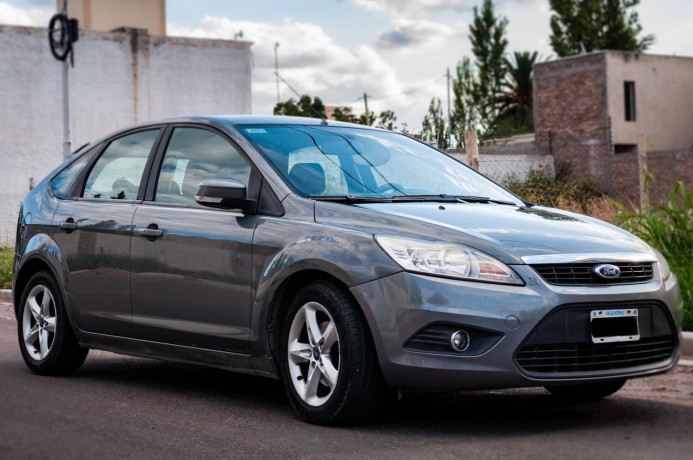 ford-focus-ii-16-trend-sigma-big-2