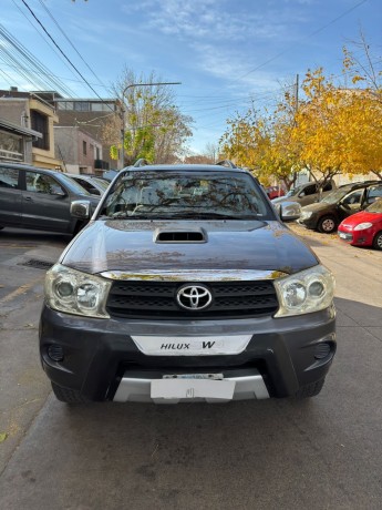 toyota-rav-hilux-sw4-srv-big-1