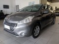 peugeot-208-small-0