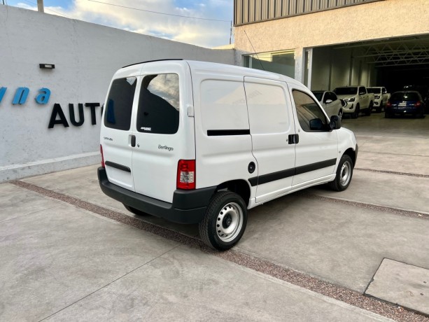 berlingo-furgon-hdi-big-2