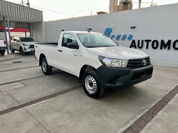 hilux-cabina-simple-4x4-okm-big-1