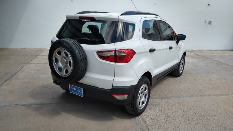 ford-ecosport-16-se-2014-big-5