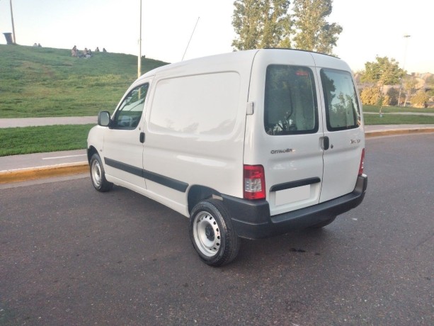 citroen-berlingo-furgon-16i-business-115cv-big-3