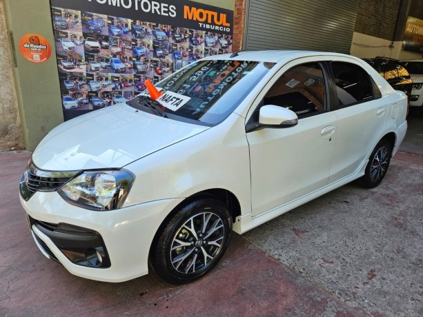 toyota-etios-xls-15-at-2019-big-0