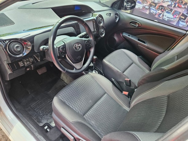 toyota-etios-xls-15-at-2019-big-6