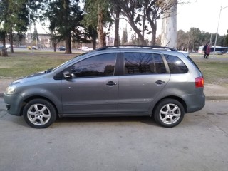 Volkswagen SURAN TRENDLINE 2012 PERMUTO FINANCIO