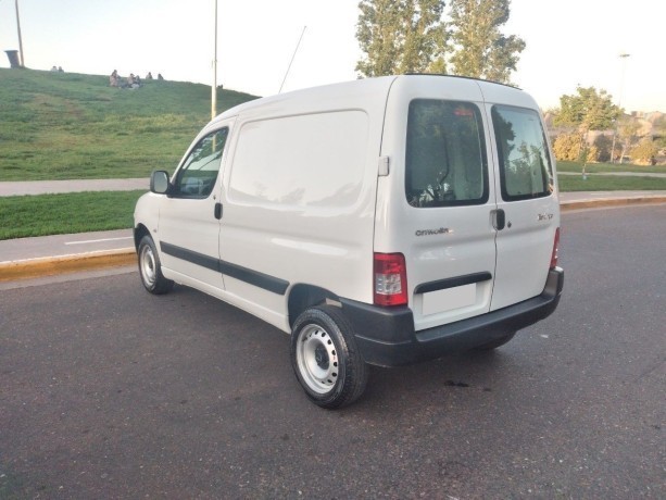 citroen-berlingo-furgon-16i-business-115cv-big-5