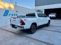 hilux-srx-4x4-mt-2021-small-3