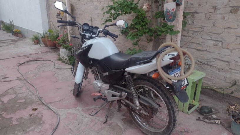 yamaha-ybr-125-vendo-o-permuto-big-3