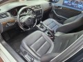 volkswagen-vento-bm-tech-14-tsi-at-2017-small-6