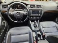 volkswagen-vento-bm-tech-14-tsi-at-2017-small-4