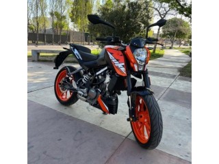 KTM DUKE 200