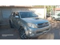 toyota-hilux-srv-4x2-small-0