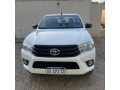 toyota-hilux-dx-4x4-2017-small-4