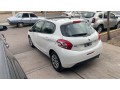 peugeot-208-allure-touch-16-small-2