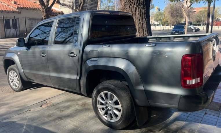 vendo-amarok-v6-comfortline-2021-big-3