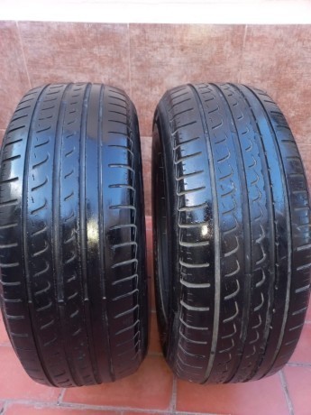 2-cubiertas-usadas-pirelli-205-65-r15-precio-es-por-el-par-big-0