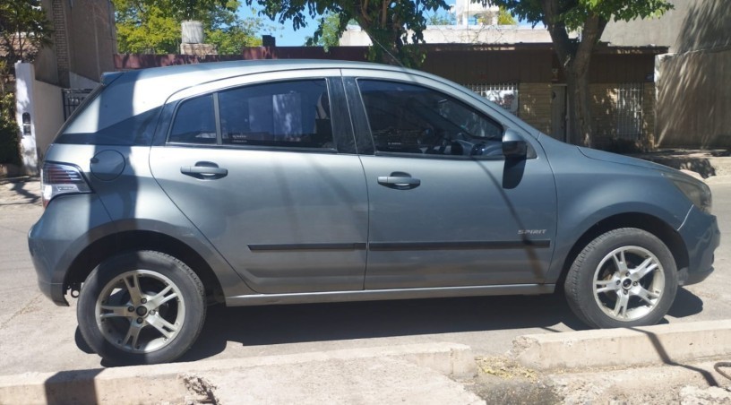 chevrolet-agile-2013-lt-spirit-14-124500-km-segunda-mano-big-3