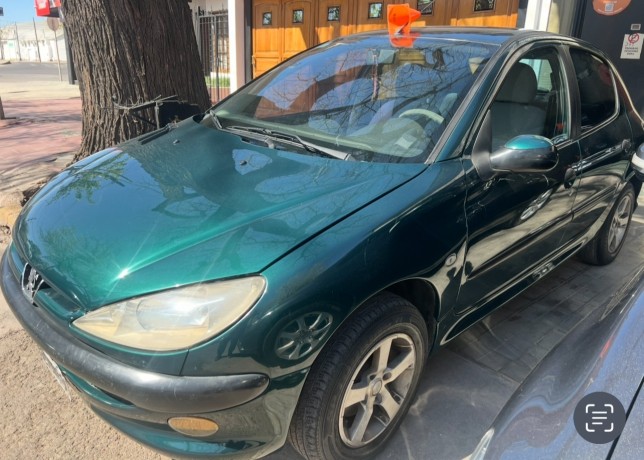 vendo-peugeot-206-xr-premium-16-5-puertas-ano-2005-big-2