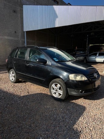 volkswagen-suran-2010-big-0