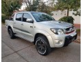 toyota-hilux-srv-4x4-2011-small-3