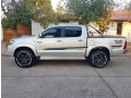 toyota-hilux-srv-4x4-2011-small-1