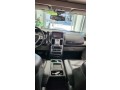 chrysler-town-counntry-2011-small-3