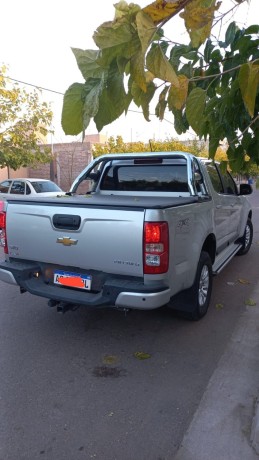 chevrolet-s10-cd28-2022-aut-4x4-big-2