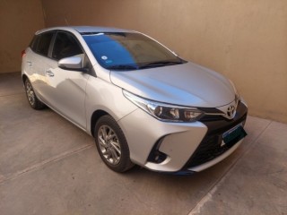 Yaris XLS CVT 2023. Tomo Usado.