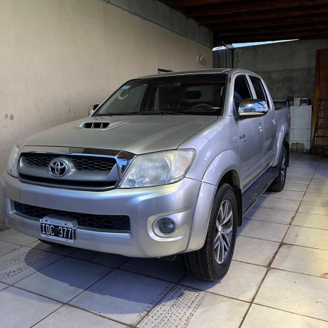 toyota-hilux-srv-cuero-2009-big-4