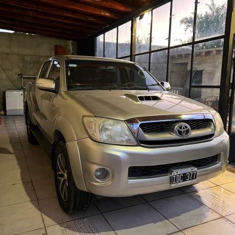 toyota-hilux-srv-cuero-2009-big-5