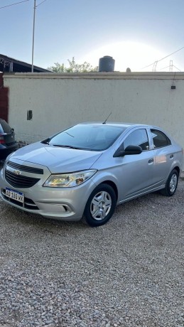 chevrolet-prisma-joy-2018-big-3