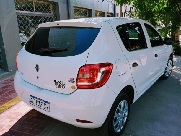 vendo-renault-sandero-impecable-estadoprecio-efectivo-solo-por-esta-semana-big-0