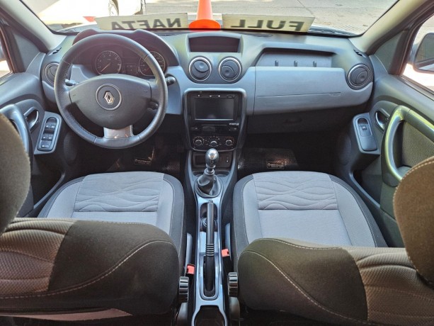 renault-duster-luxe-nav-20-4x2-2013-big-8