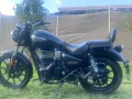 moto-royal-enfiel-meteor-350-small-7