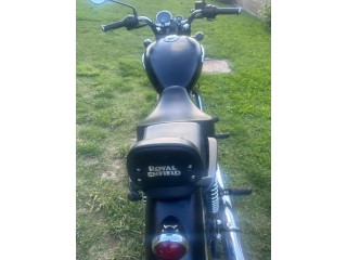 Moto Royal Enfiel Meteor 350