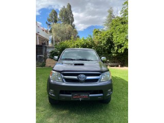 VENDO TOYOTA HILUX SRV 4x4 2008 3.0