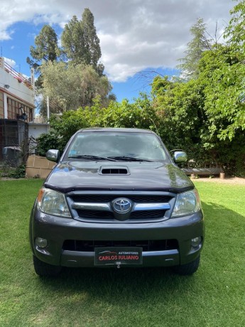 vendo-toyota-hilux-srv-4x4-2008-30-big-0