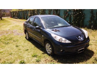 PEUGEOT 207 MUY BUEN PRECIO. ESCUCHO OFERTAS