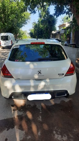 vendo-peugeot-308-2022-big-3