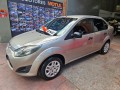 ford-fiesta-max-ambiente-16-2011-small-0