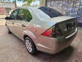 ford-fiesta-max-ambiente-16-2011-small-2