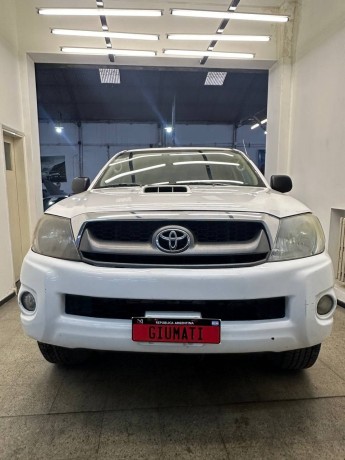 toyota-hilux-l05-30-cd-4x2-tdi-sr-ab-163cv-big-2