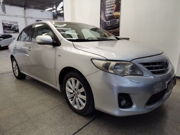 toyota-corolla-18-se-g-l11-big-12