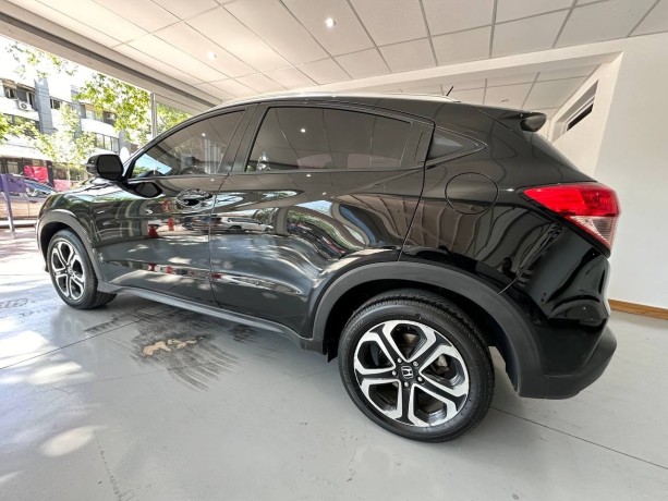 honda-hr-v-18-ex-cvt-big-15