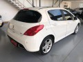 peugeot-308-20-felline-small-1