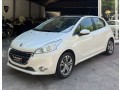 peugeot-208-small-0